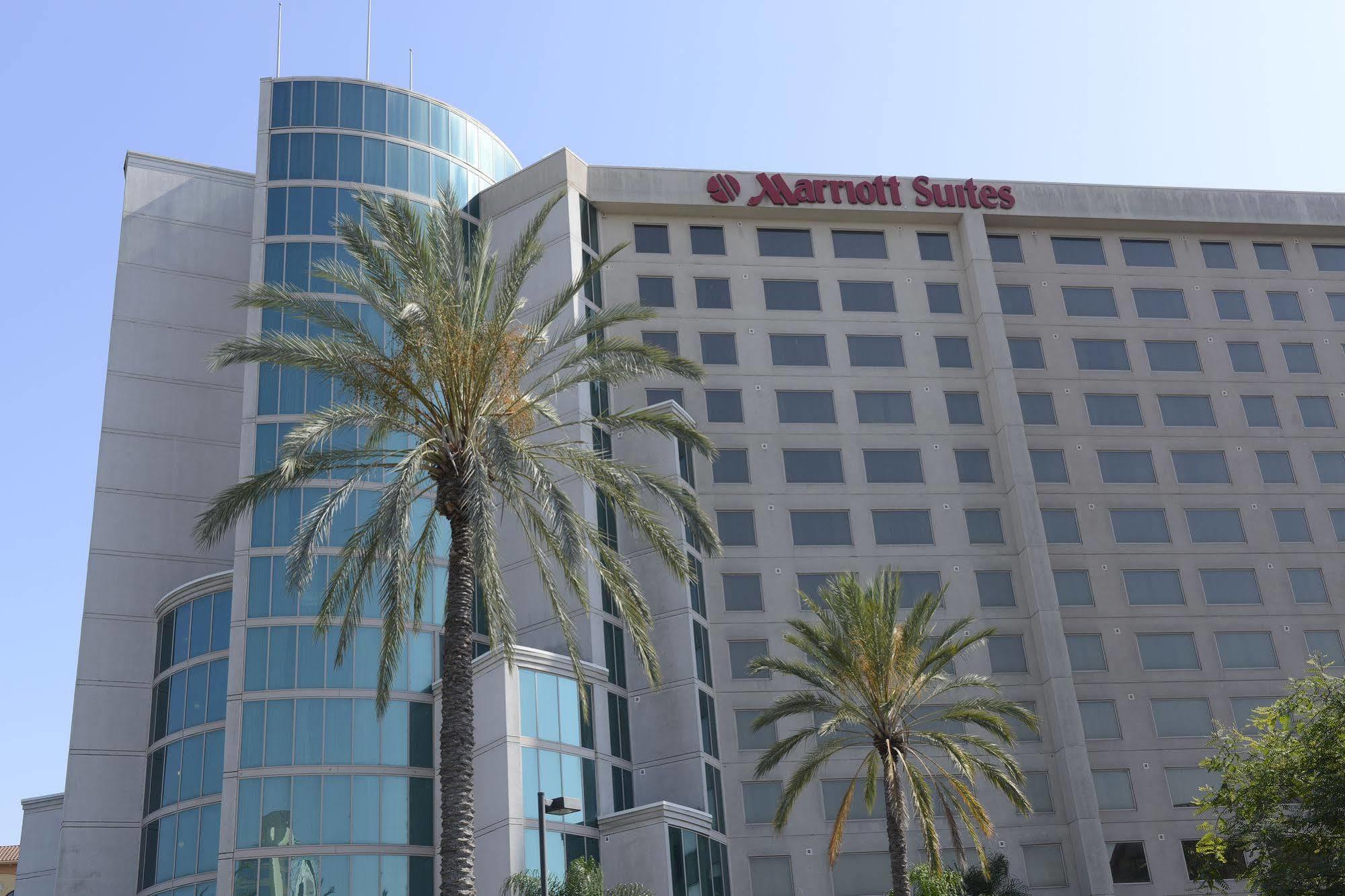 Anaheim Marriott Suites Гардън Гроув Екстериор снимка
