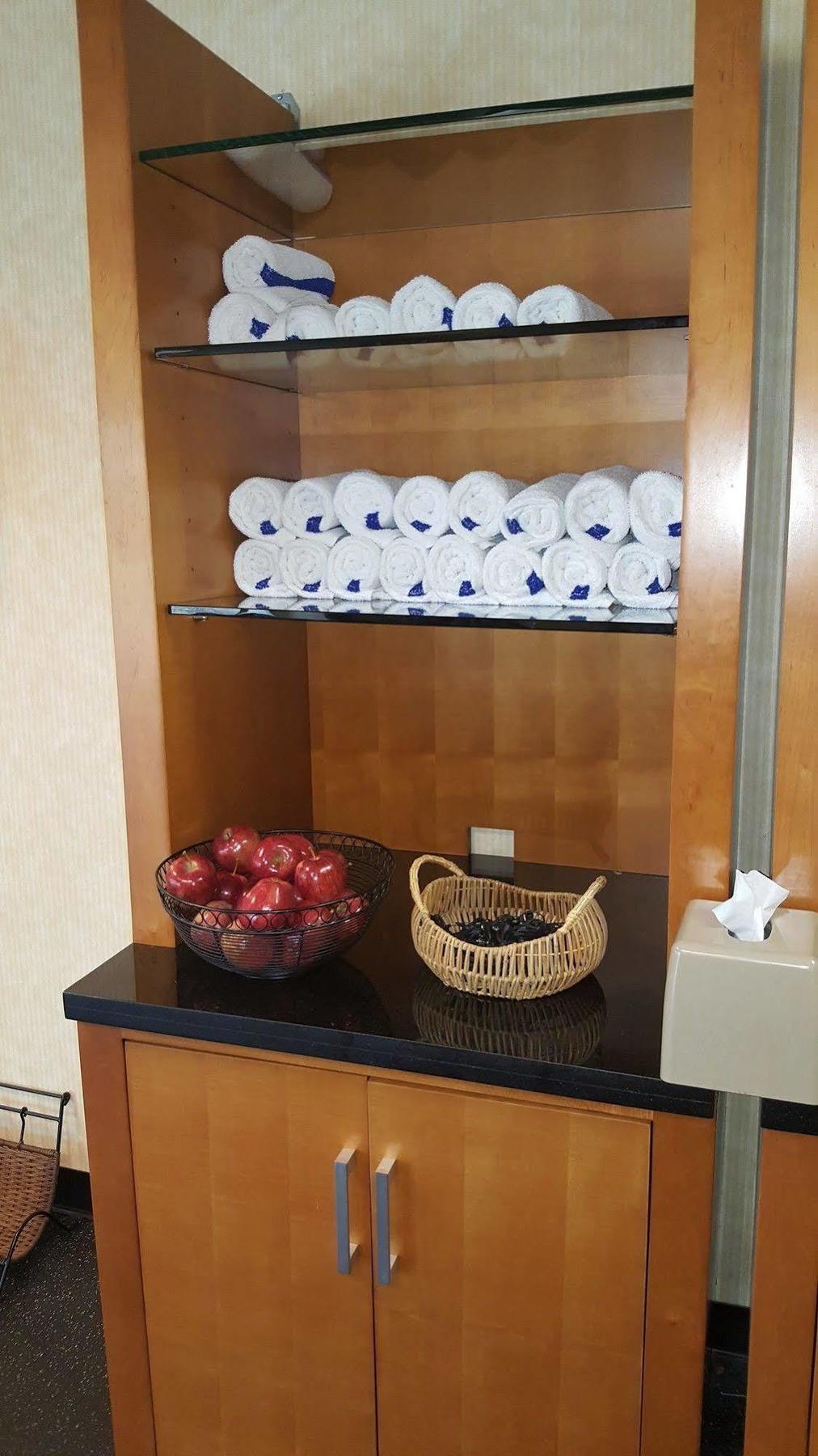 Anaheim Marriott Suites Гардън Гроув Екстериор снимка